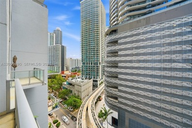 Unique split-level duplex loft in the heart of Brickell. The - photo 11