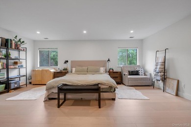Move right into this beautifully updated corner townhouse condo - photo 14