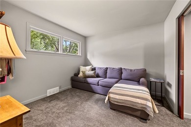 Welcome to easy, one-floor living 3 Bedroom ranch in the highly - photo 30
