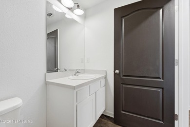 Welcome to this beautifully designed 2023-built 3-bedroom - photo 31