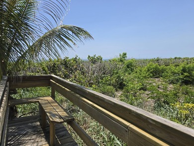 Rare opportunity to own a piece of heaven as Live-in or - photo 36