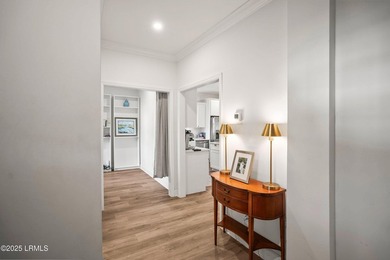 Built in 2021 by renowned local builder Allen Patterson, this - photo 6