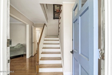 Nestled on 1.48 private acres in the exclusive waterfront - photo 7