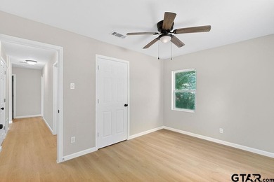 Renovated and Move-in ready! This 4-bedroom, 1-bath home offers - photo 17