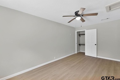 Renovated and Move-in ready! This 4-bedroom, 1-bath home offers - photo 19