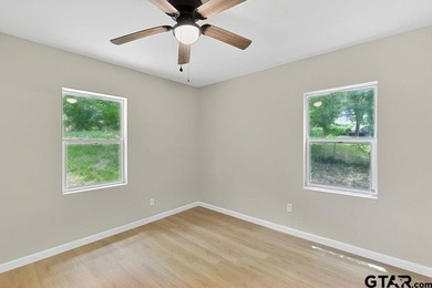 Renovated and Move-in ready! This 4-bedroom, 1-bath home offers - photo 20