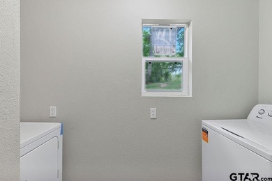 Renovated and Move-in ready! This 4-bedroom, 1-bath home offers - photo 23