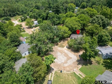 Renovated and Move-in ready! This 4-bedroom, 1-bath home offers - photo 27