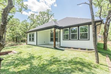 Welcome to your custom built retreat in the heart of Runaway Bay - photo 35