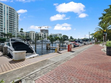 Offered furnished or unfurnished, this elevated 12th-floor - photo 44