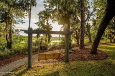 Located in the heart of downtown Beaufort, SC, 2 Creeks End Lane - photo 8