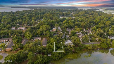 Located in the heart of downtown Beaufort, SC, 2 Creeks End Lane - photo 10