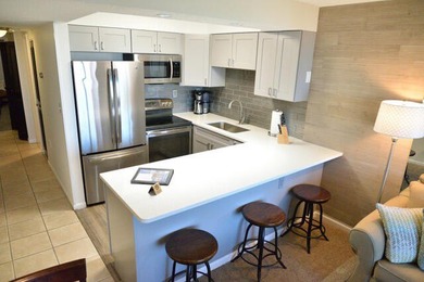 Jetty East is a Gulf front Gated 6-story midrise with under - photo 7