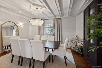 Move right into this beautiful Colonial on a tree-lined block in - photo 5