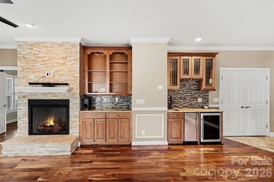 Experience the ultimate Lake Norman lifestyle in this - photo 8