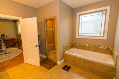 As-new all-brick 3-bedroom, 2-bath home. - photo 25