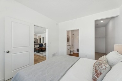Experience the luxury in one-level living with this stunning - photo 11