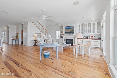 Your buyers will appreciate this beautiful ocean front home - photo 19