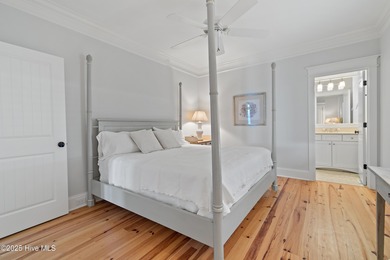 Your buyers will appreciate this beautiful ocean front home - photo 24
