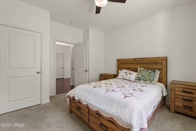 Welcome to this beautifully maintained, move-in-ready 4-bedroom - photo 10