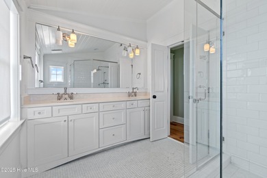 Your buyers will appreciate this beautiful ocean front home - photo 37
