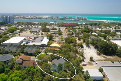 Don't miss out on this rare-to-find renovated home in the heart - photo 41