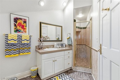 A rare offering in Las Vegas, this timeless Hampton-style estate - photo 42