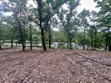 MOTIVATED SELLERS! Discover your own piece of paradise with this - photo 2
