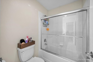 Step inside this stunning Foxford Hills 4-bedroom, 3.5-bath - photo 31