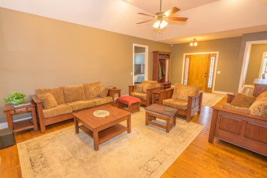 As-new all-brick 3-bedroom, 2-bath home. - photo 6