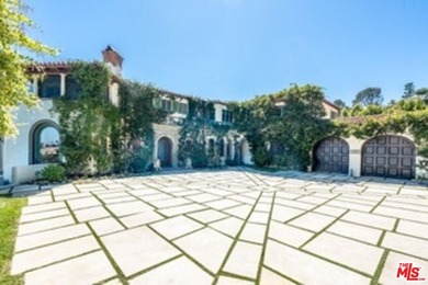 (private lake, pond, creek) Home For Sale in Los Angeles California