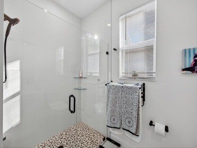 Impeccably maintained and barely lived in, this 2-year-old - photo 15