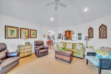 ADORABLE cottage in much loved Pecan Slough!!! This one story 2 - photo 17