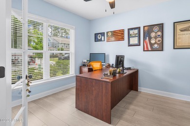 MOTIVATED SELLER! This waterfront home is very well cared for - photo 6