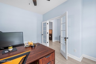 MOTIVATED SELLER! This waterfront home is very well cared for - photo 7