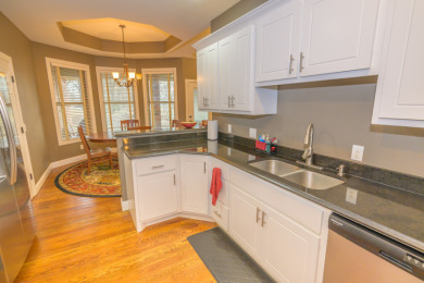 As-new all-brick 3-bedroom, 2-bath home. - photo 14
