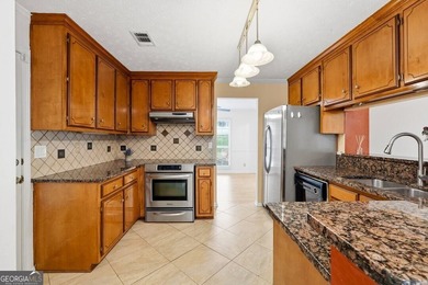 Beautifully Updated 4 bedroom, 3 Bath home with 2190 sq.ft. in a - photo 6