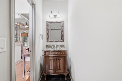 Immaculate and thoughtfully designed, this four sided brick - photo 5