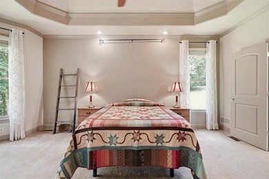 Immaculate and thoughtfully designed, this four sided brick - photo 9
