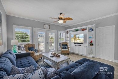 Beautifully maintained 3 bedroom 2 bath condo in the heart of - photo 4