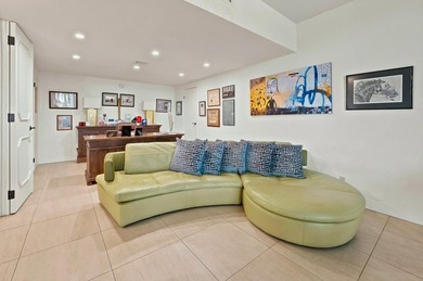 A rare opportunity to own a spacious penthouse at a - photo 27