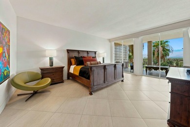 A rare opportunity to own a spacious penthouse at a - photo 30