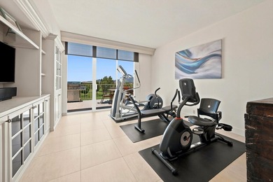 A rare opportunity to own a spacious penthouse at a - photo 34