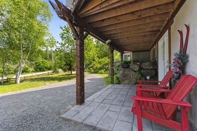 Stunning and highly lucrative estate boasting breathtaking - photo 6