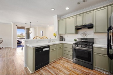 Lake Condo For Sale in Lake Elsinore, California