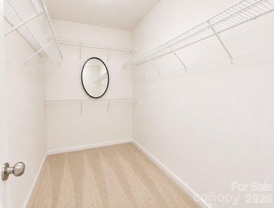 Beautifully updated 2-bedroom, 1.5-bath condo in a prime - photo 8