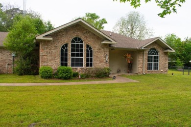 Lake Home For Sale in Frankston, Texas