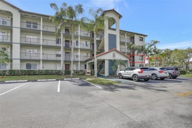 (private lake, pond, creek) Condo For Sale in Pembroke Pines Florida