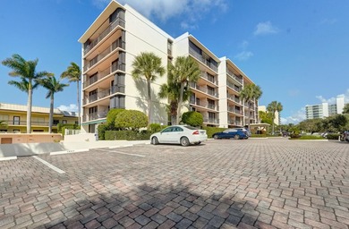 Seller says to bring offers!! LARGE price reduction. Exclusive - photo 13