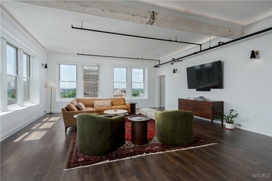 Welcome to Unit 400 at The Alston, a beautifully appointed